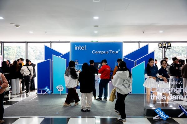 Intel Campus Tour Khởi Động: Trải Nghiệm Công Nghệ Đỉnh Cao Cùng AOC & Philips