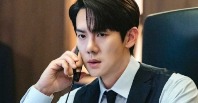 Bạn gái cũ gửi thiệp cưới, tôi từ chối thẳng nhưng liền đổi ý sau khi nhận một cuộc điện thoại