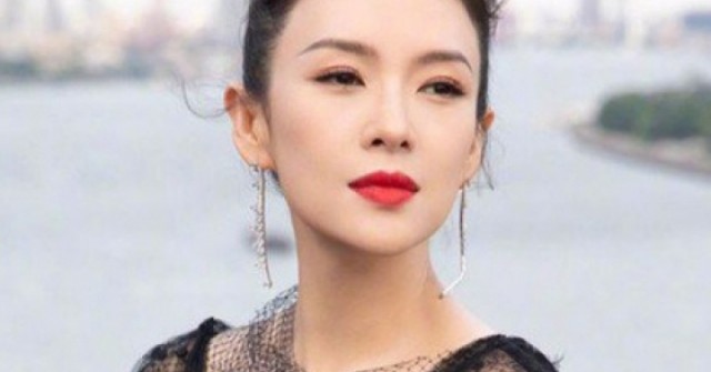 Chương Tử Di gặp tai nạn sân khấu, tình trạng giờ ra sao?