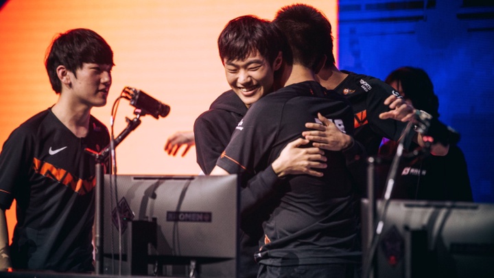 Kết quả Mid Season Cup 2020: Top Esports và LPL khẳng định sức mạnh