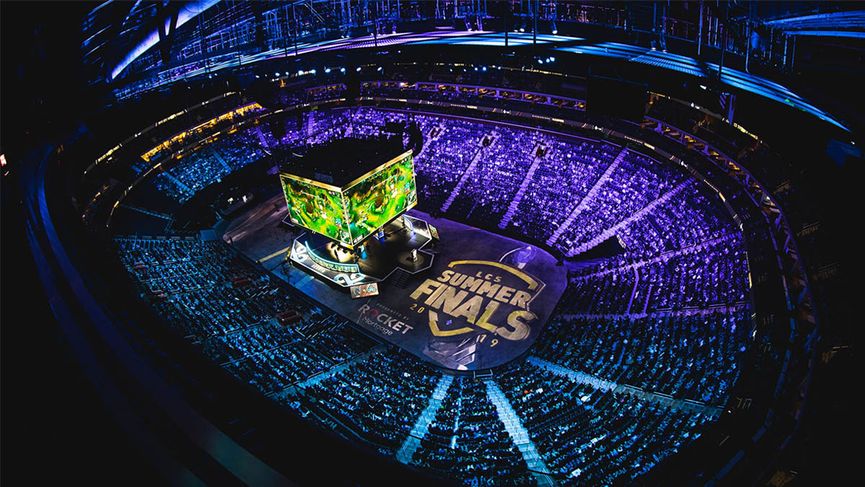 LMHT: Riot Games bỏ giới hạn xếp hạng tại Bắc Mỹ, tuyển thủ rank thấp cũng có thể thi đấu tại giải LCS