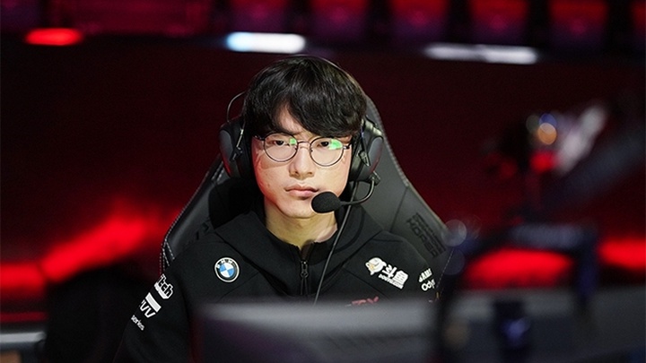 Kết quả LCK Mùa Hè 2021 hôm nay 31/7: MVP cho Faker, T1 đặt 1 chân vào Playoffs