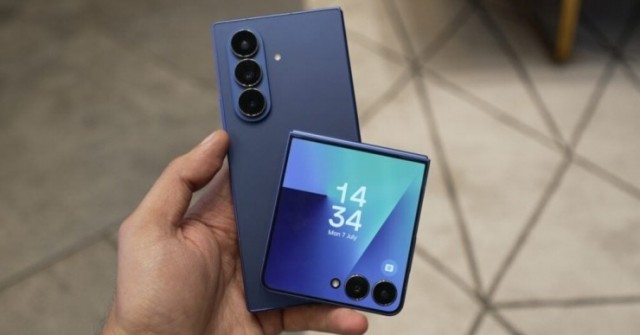Galaxy Z Flip7 có độ bền tương đương Z Fold7, lên tới 500.000 lần gập