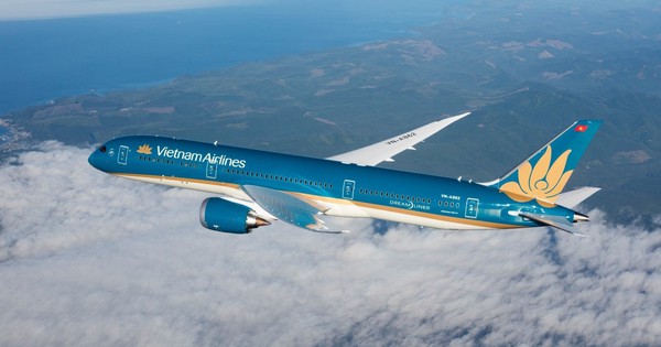 Từ tháng 8, khách đi Vietnam Airlines sẽ được sử dụng Internet trên tàu bay