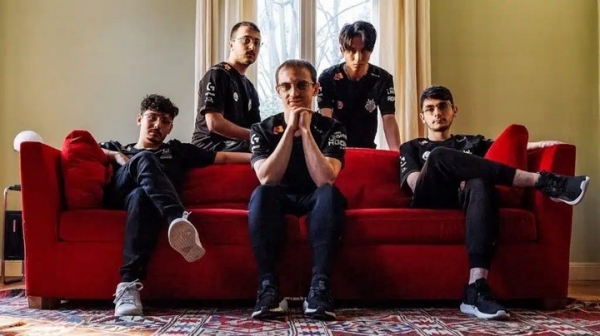 G2 Esports "Troll Game" Với Thông Báo Đổi Vị Trí Tưởng Thật Nhưng Lại Là Trò Đùa