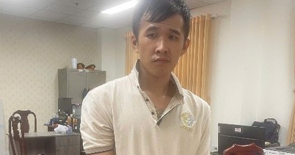 Khách hàng báo chuyển khoản thành công qua Zalopay, người đàn ông kiểm tra tài khoản ngân hàng rồi báo công an