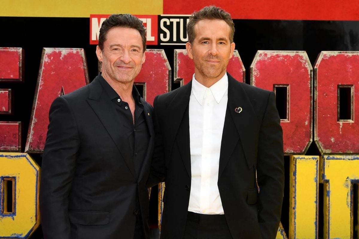 Hugh Jackman Và Ryan Reynolds Được Đề Nghị Làm Người Dẫn Chương Trình Cho Mùa Giải Oscar Sắp Tới