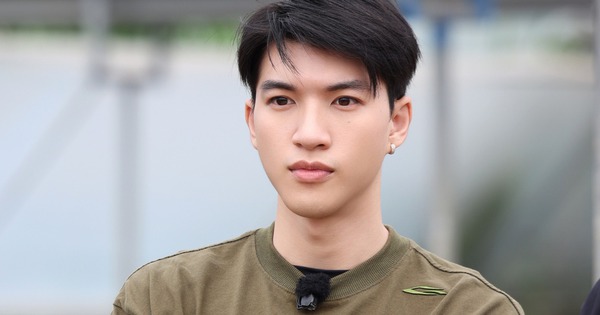 HIEUTHUHAI tụt dốc!