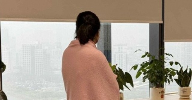 Hà Nội ngập lụt, dân công sở đùa 'đi làm từ tháng 9 đến tháng 10 mới về nhà'