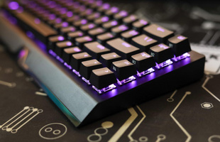 Đánh giá Razer Blackwidow v3 Mini HyperSpeed - 