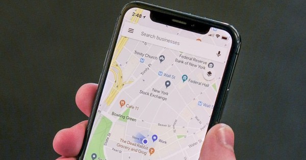 Google Maps chỉ đường sai khiến cả người và xe rơi xuống sông: Có kiện với 