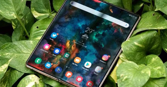 Cùng điểm lại những smartphone gây ấn tượng nhất năm 2020