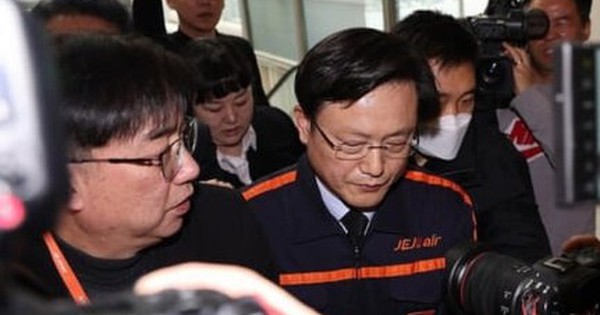 CEO Jeju Air bị cấm rời Hàn Quốc