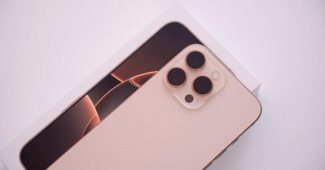 Giá iPhone 16 series đầu năm 2024: Vừa giảm lại tiếp tục giảm thêm