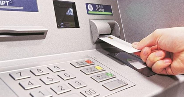 Người đàn ông phát hiện thẻ bị rút mất 140 triệu ở ATM một tỉnh khác, không một thông báo, ngân hàng từ chối bồi thường: Phán quyết của toà thay đổi sau 2 lần xét xử