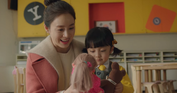 3 thông điệp HI BYE, MAMA! muốn nhắn nhủ người xem: Cha mẹ nào cũng sẽ như Kim Tae Hee, xem con trẻ là cả thế giới của mình