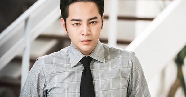 Đang tại ngũ, Jang Geun Suk bỗng bị réo gọi vì vụ án mẹ ruột trốn thuế số tiền khủng lên đến 20 tỷ đồng