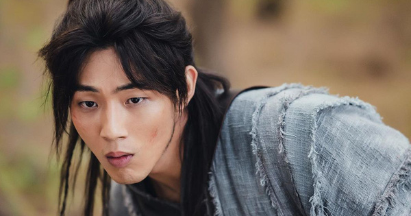 Ji Soo gặp “trái đắng” vì phốt bạo lực tình dục: Ekip Sông Đón Trăng Lên khởi kiện KeyEast, số tiền bồi thường lên đến 61 tỷ