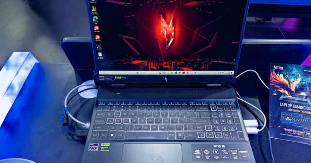 Acer trình làng laptop chuyên game Acer Nitro 16 Phoenix