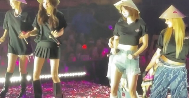 Fan Việt phấn khích khi nhóm EXID đội nón lá, hát 'See tình'