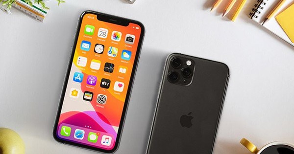 Giai đoạn ảm đạm nhất năm, điện thoại iPhone ào ào giảm giá, chiếc smartphone bị 