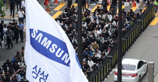 Samsung Electronics đối diện với cuộc “tổng đình công”