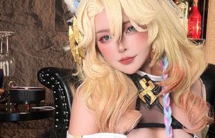 Chỉ khoe bộ móng mới, cô nàng "top server" làng cosplay cũng khiến cộng đồng xuýt xoa