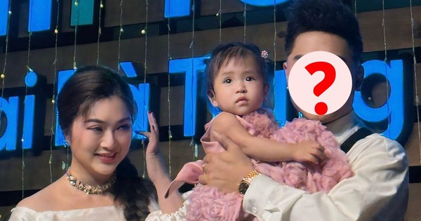 Diễn viên Thanh Trúc công khai đã kết hôn, có con gái đầu lòng với 1 ca sĩ Vbiz!