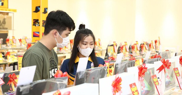 Thi tốt nghiệp xong rồi, ngoài bung xõa hết mình, 2k5 cần lưu ý điều này!