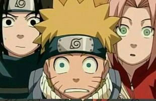 Dù muốn hay không, Naruto cũng là người cướp đi nụ hôn đầu của hai vợ chồng Sasuke