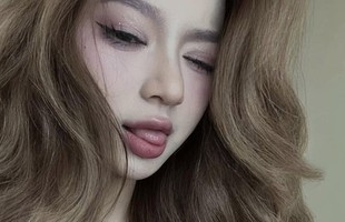 "Cực phẩm" tái xuất, streamer Chi Củ Cải gây chấn động nhan sắc với góc nghiêng "thần thánh" tựa tiên tỉ!