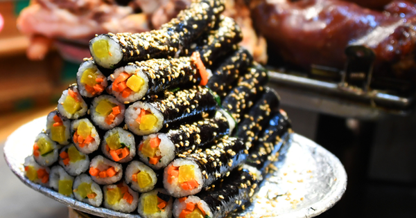 Món ăn gimbap của Hàn Quốc lao đao trên thị trường ăn uống