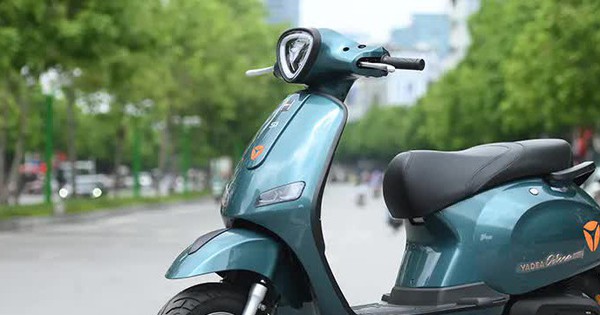 Xe máy điện giá chỉ 16,5 triệu, có smartkey chống trộm, pin chạy 80 km
