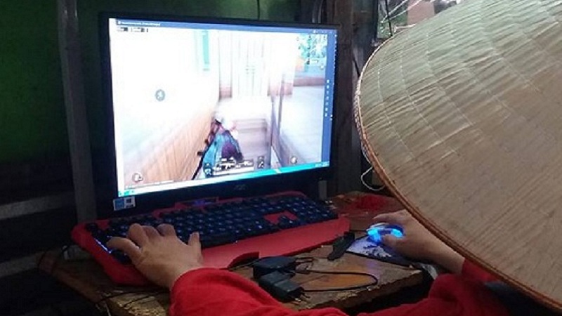 Trót dạy vợ chơi game và cái kết đắng dành cho nam game thủ PUBG