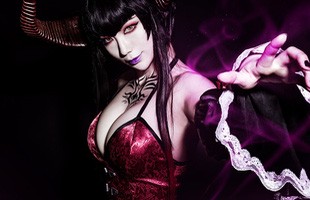 Quá hoàn hảo cho một Eliza - Tekken 7 phiên bản cosplay, khuôn ngực 