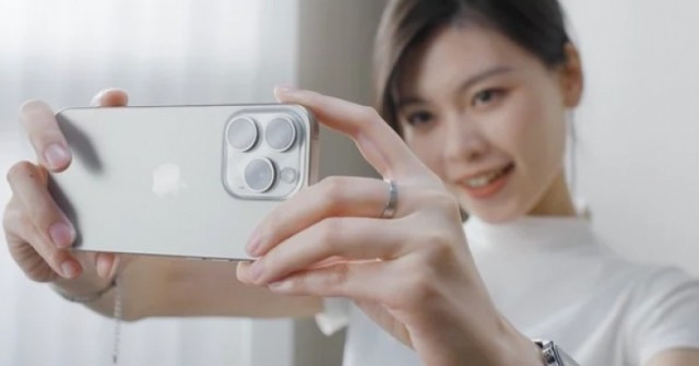iPhone 15 Pro bất ngờ "đắt hàng" dịp đầu năm 2024