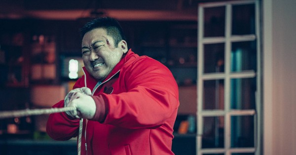 Phim Hàn mới chiếu đã nhận bão lời khen, nam chính chưa từng thất bại nhờ tuyệt chiêu "đấm phát chết luôn"