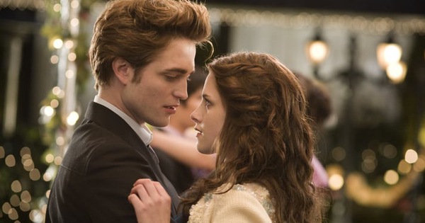 Huyền thoại Twilight có phần mới, liệu bộ đôi Edward - Bella có trở lại?