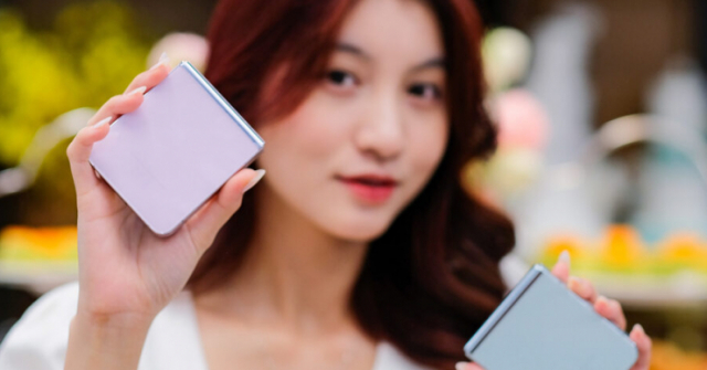 Bất ngờ về tuổi thọ pin của Galaxy Z Flip 5
