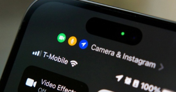 Vì sao iPhone xuất hiện dấu chấm xanh và cam?