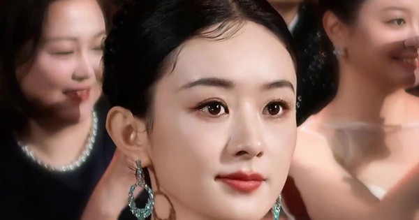 Nghệ sĩ bốc đồng trên mạng xã hội