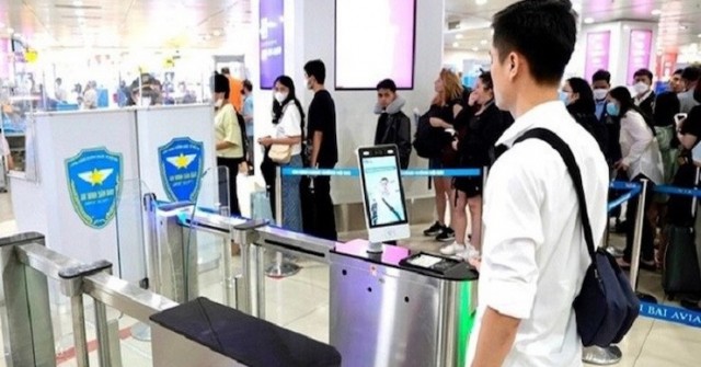 3 bước sử dụng VNeID để đi máy bay: Từ check-in online cho tới qua cổng an ninh