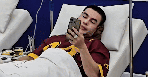 Lê Dương Bảo Lâm suy sụp tinh thần