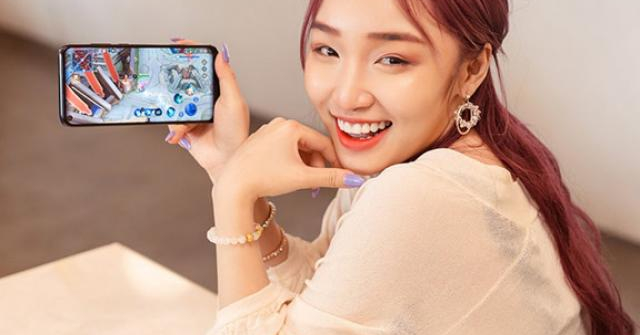 Vsmart Live 4: Smartphone “đỉnh” nhất phân khúc 4 triệu đồng tại Thế Giới Di Động