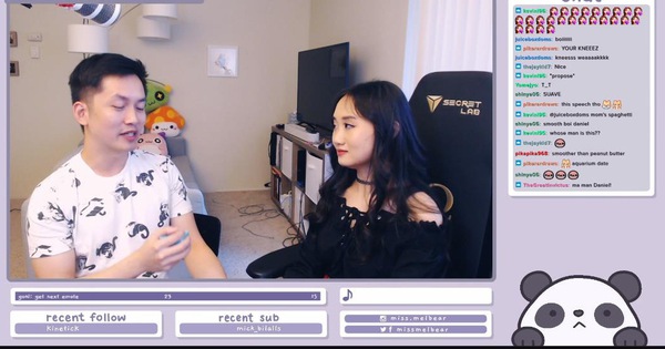 Nữ streamer vô danh bất ngờ được cầu hôn ngay trên sóng, có luôn lượt views cực khủng!