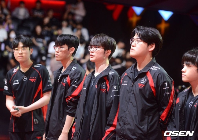 Ngược dòng DK, T1 tự tin sẽ phục thù HLE tại playoffs LCK giống như kịch bản Mùa Xuân 2024