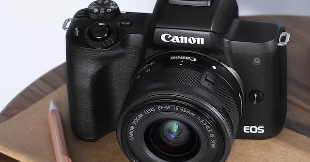 Ra mắt Canon EOS M50 Mark II có thể livestream, quay video TikTok