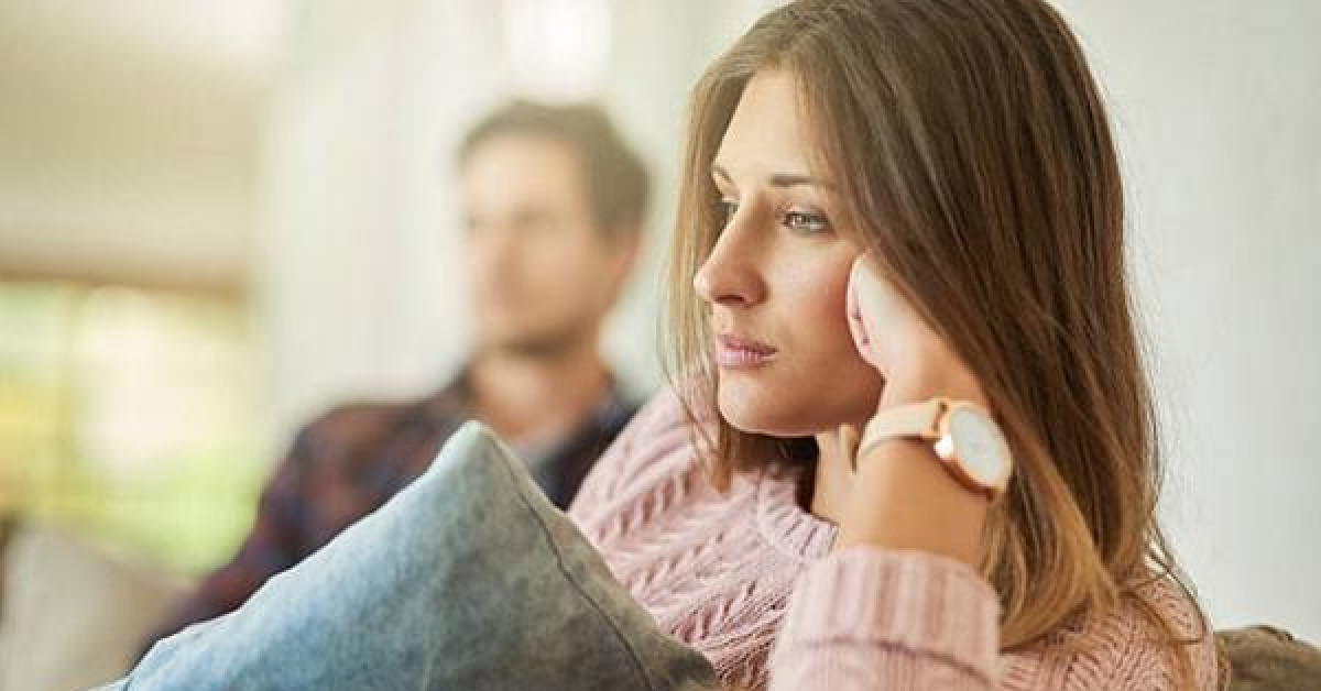 Dấu hiệu chứng tỏ bạn và chồng đã hết duyên, càng gượng ép càng đau khổ