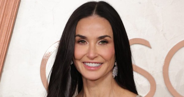 Demi Moore ngậm ngùi trắng tay ở Oscar