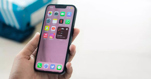 iOS 15.4.1 là một cú lừa: iPhone vẫn hao pin như chưa từng cập nhật?